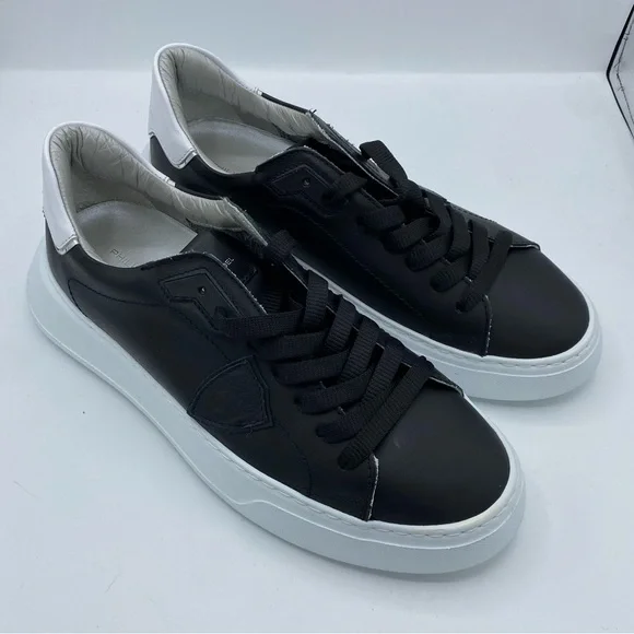 Philippe Model Men’s Temple Low-Top Sneakers in Leather, Black White size 41 NEW